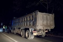 ����:��8�·������鴦��©������211��