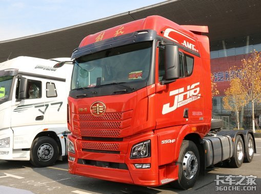 众厂商群雄逐鹿，谁家的驾驶室深得你心