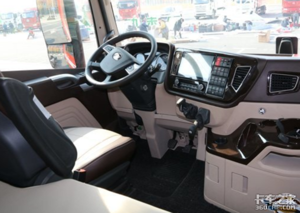 众厂商群雄逐鹿，谁家的驾驶室深得你心