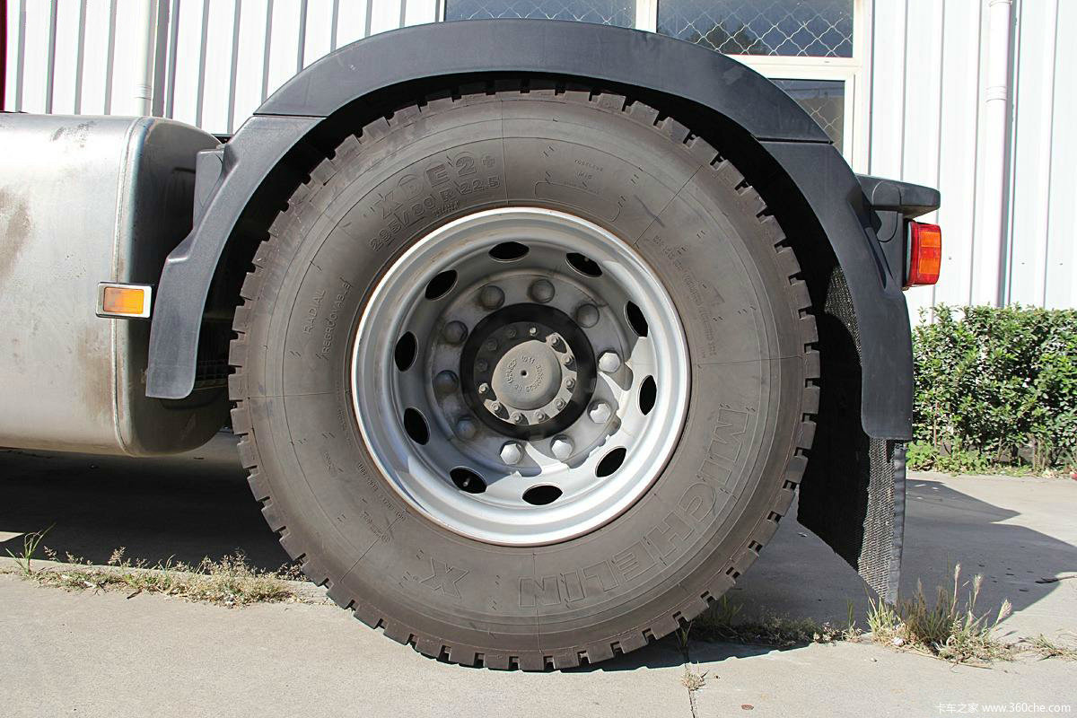 货车怎么判断轮胎压力,怎样判断货车轮胎胎压是否正常