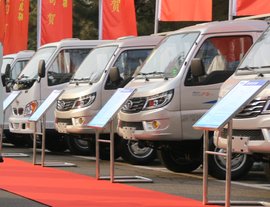 展车50辆,国六占了2/3! 唐骏年会国六亮点车型提前在这看!