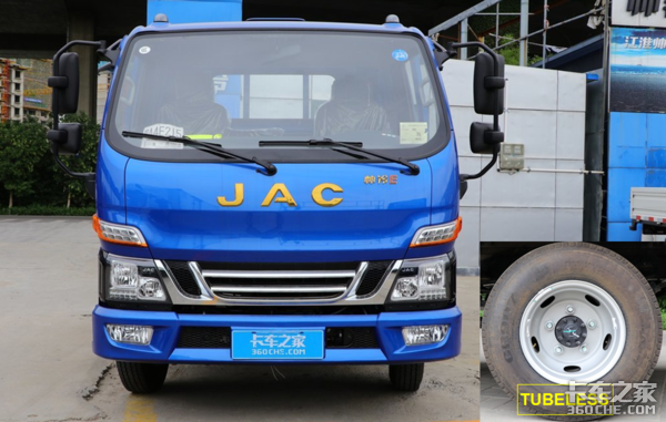 �������̥���ʵ�����������Ῠ������