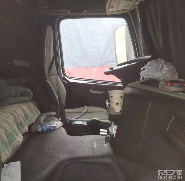 不同配置的二手沃尔沃FM,你更中意谁?