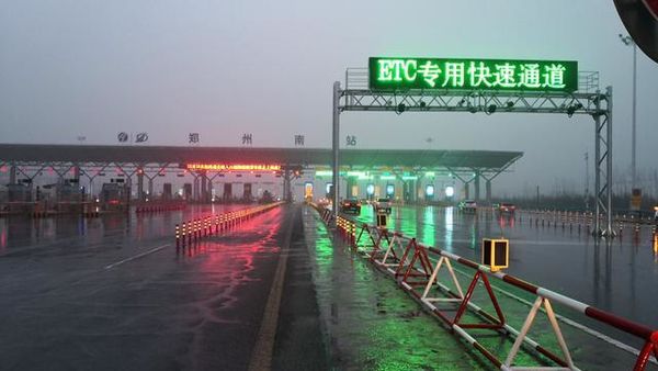 ��֣���ܱ�3������&nbsp;�����������پ�����