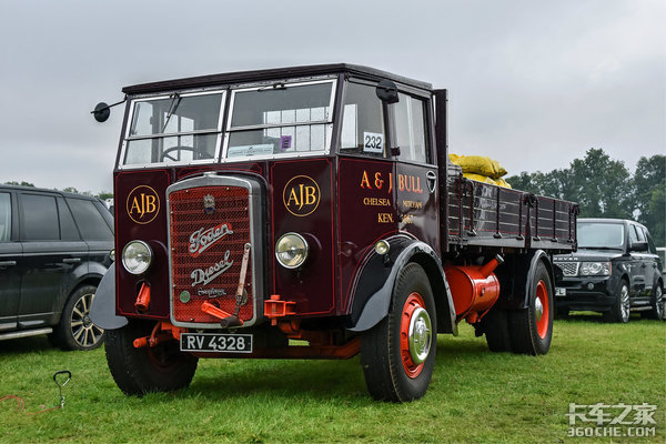 (爱尔夫63车型)小福登在福登卡车工作了大半辈子,临退休的时候才出来