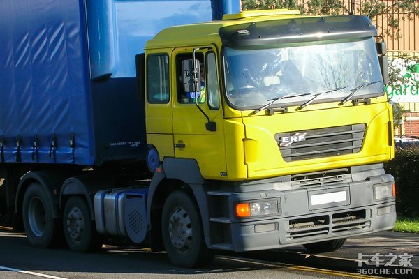 卡车文化二战发生之时发动机断供事件其实已经给爱尔夫卡车提了个醒