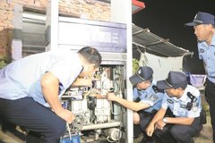 �𾪣�����һ������1712�ҡ��ڼ���վ��