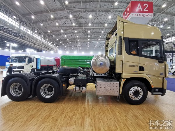 双燃料潍柴动力,这款德龙X3000牵引车要火!综合性能你看给打几分?