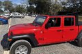 拧巴的角斗士！北美试驾Jeep Gladiator