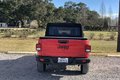 拧巴的角斗士！北美试驾Jeep Gladiator