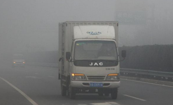 兩軸貨車限載新消息 限重放寬至18噸！