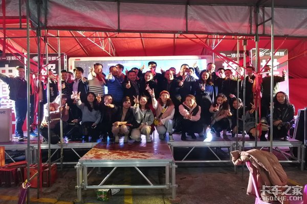 ��������ƽβ���߽���Ῠ��Ʒ�ƽ��