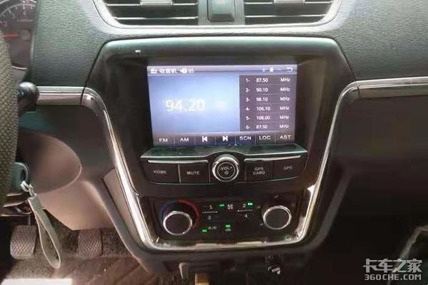 车身更长货箱更大，华晨鑫源这款金杯T52微卡，载重力那可真是不一般