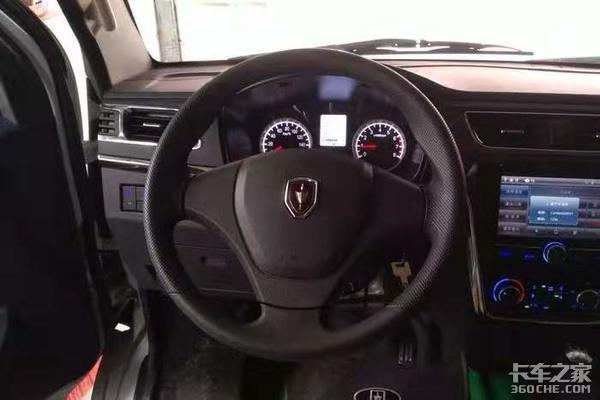 车身更长货箱更大，华晨鑫源这款金杯T52微卡，载重力那可真是不一般