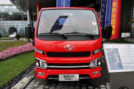 国六柴油小卡厢长4米 上汽跃进S80新车实拍