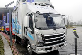 颠覆想象!夸张大胆的全新设计理念 上汽跃进H500冷藏车实拍