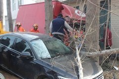 ���ջ�����γ�׷β ������ͷ���ٻ�