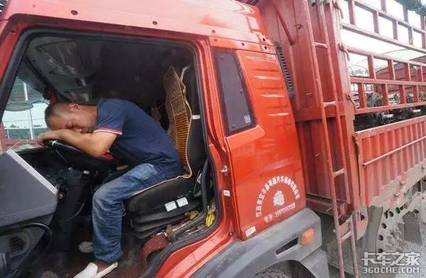 ��̬��������Ű�£�·��ִ������Կ���