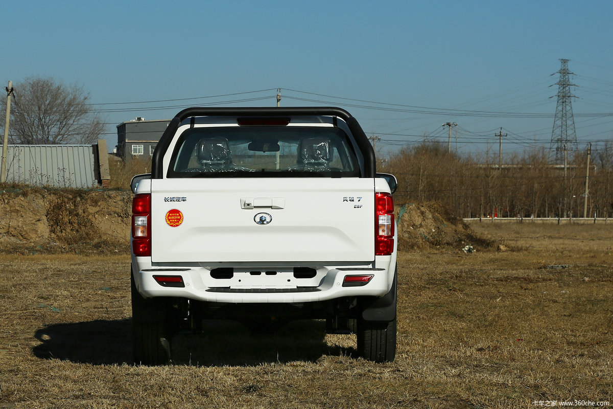 神形兼备实拍长城风骏7汽油两驱精英型图片列表