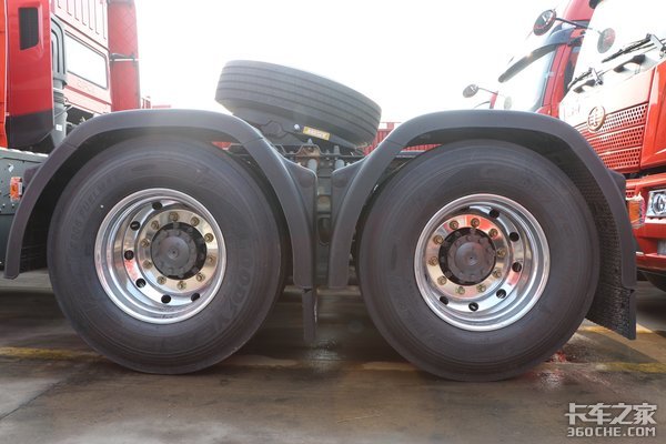 ���ػ��������£����������������γɣ�