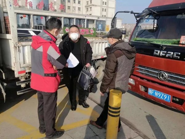 东风轻型车:阻击疫情,卡友驰援!守护家园,我们一起行动!