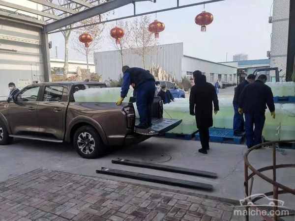 疫情扩散的时候 这些皮卡除了捐款赠物车企还做了些什么