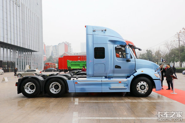 高颜值高配置 这三款国产长头车太令人心动 ,连发动机都是美国品牌