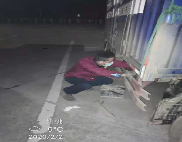 江淮轻卡 抗疫前线深夜7小时的紧急救援