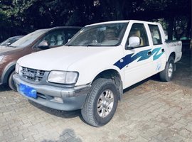经典外观内饰勾起回忆杀,十一年的五十铃皮卡品质过硬,状态依然稳健