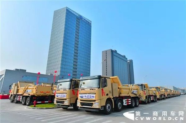 新能源重卡2019 暴涨6.6倍自卸车扛大旗