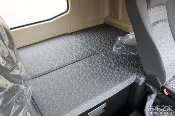 3��4�&nbsp;��һ�ġ����ٽ�����ֵ��һ��