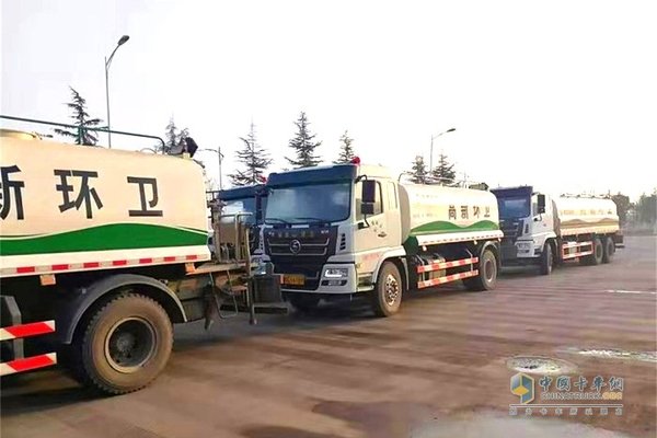 �������»�����Ϊ�������鹱��һ������