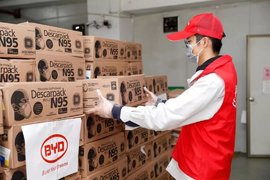 比亚迪首批海外采购物资捐赠交付！N95口罩驰援深圳5医院