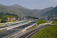 ��������ڼ䣬����ʡ���г�������ٷ�