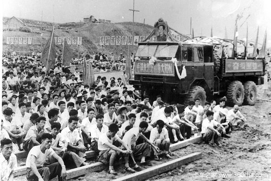 ʼ��1965��&nbsp;������������Ʒ��40������