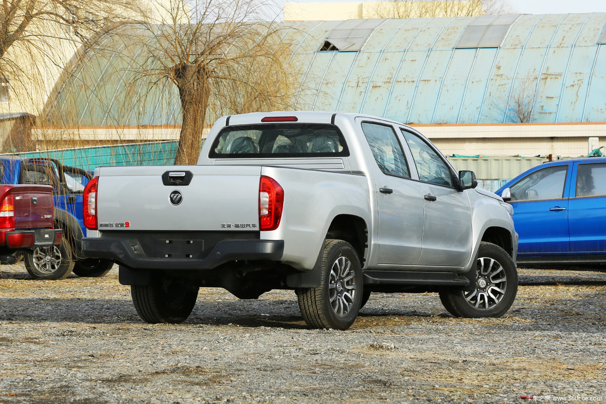 化身新潮型男静态体验福田拓陆者驭途9图片列表