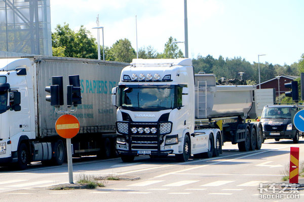 ŷ����������&nbsp;��ϣ��˭��һ�������й�?