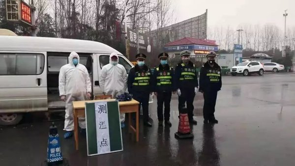 �����ࡰ�����ߡ�����ͨ�ˣ��٣�������