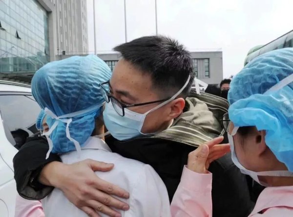 �����ࡰ�����ߡ�����ͨ�ˣ��٣�������