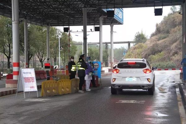 �����ࡰ�����ߡ�����ͨ�ˣ��٣�������