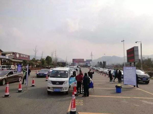 �����ࡰ�����ߡ�����ͨ�ˣ��٣�������