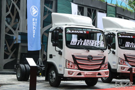 五款热门高端轻卡 如果换车你考虑哪个?