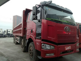 解放深耕西南自卸市场，这款J6P前四后八自卸车，大速比爬坡更给力