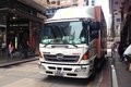 香港卡友援驰武汉 开着右舵车深入内地