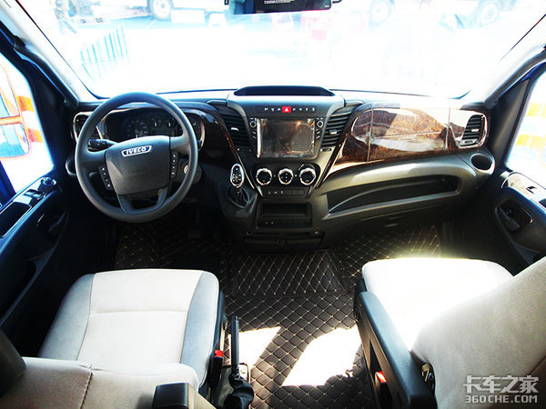 ʵ��캺���ά�·������ռ������ʱ�����