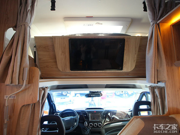 ʵ��캺���ά�·������ռ������ʱ�����