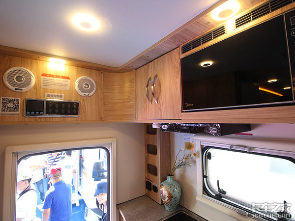 ʵ��캺���ά�·������ռ������ʱ�����