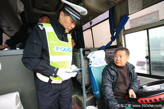 ��������'����һƣ��'ר���ж���ʽ����