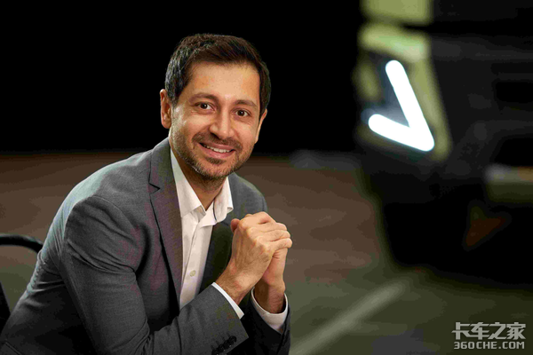 彰显领跑新姿态,沃尔沃发布四款改款车型,升级之处你给打几分?