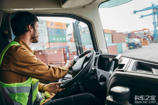 彰显领跑新姿态,沃尔沃发布四款改款车型,升级之处你给打几分?